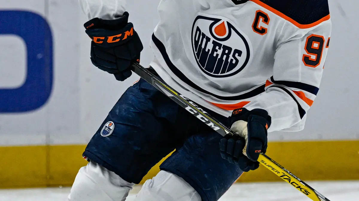 Connor McDavid appears shaken up after hit during training camp