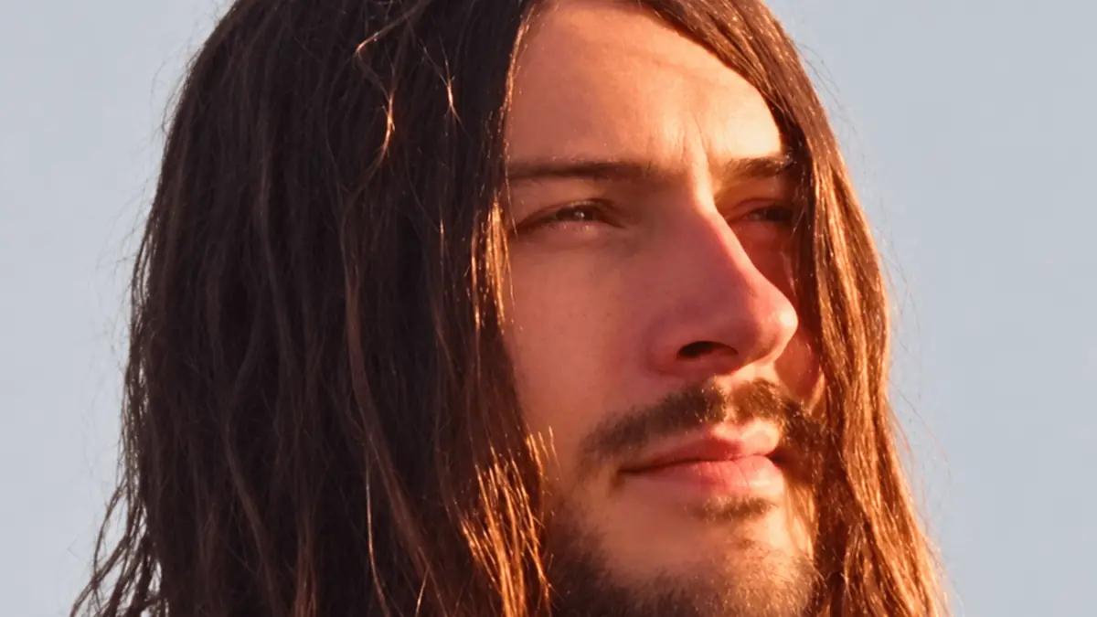 Indio Downey Books First Lead Movie Role With Addiction Drama ‘Love In Vein’; ‘American Psycho’ Producer Aboar